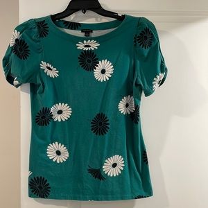 Ann Taylor size Medium Flower shirt